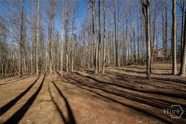 88 Fair Oaks Court, Commerce, GA 30529