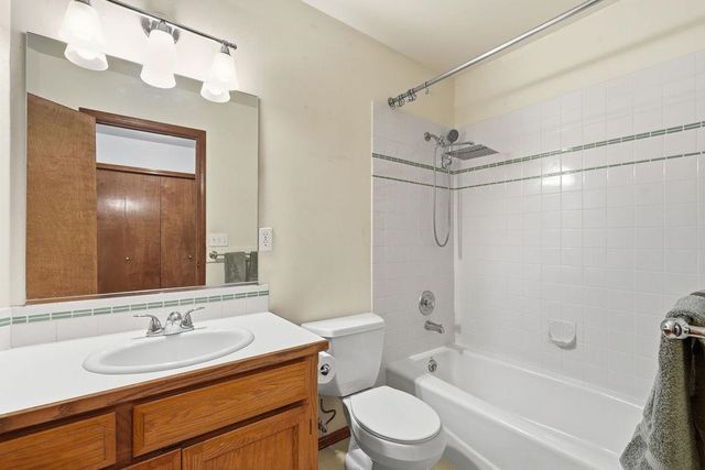 4016 S Dearborn St, Spokane, WA 99223