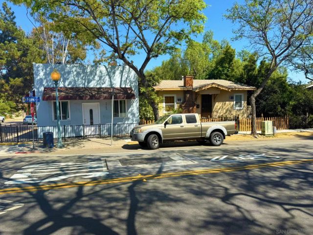 1747-1749 Fern, San Diego, CA 92102