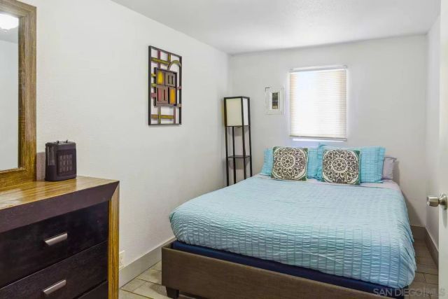 1747-1749 Fern, San Diego, CA 92102