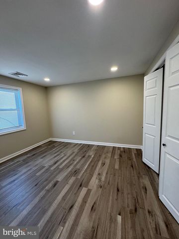 2389 WHITE OAK RD, Dover, DE 19901