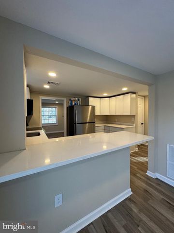 2389 WHITE OAK RD, Dover, DE 19901