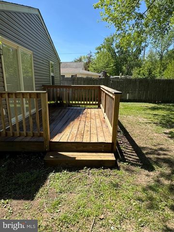 2389 WHITE OAK RD, Dover, DE 19901