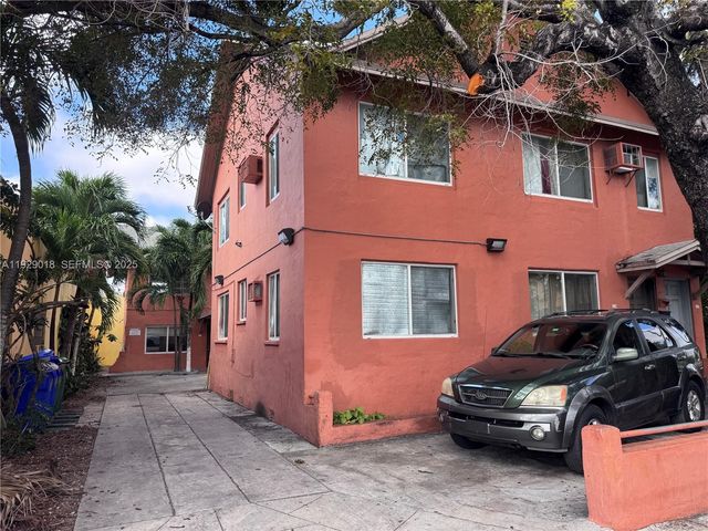 20 NW 17th Pl 18, Miami, FL 33125