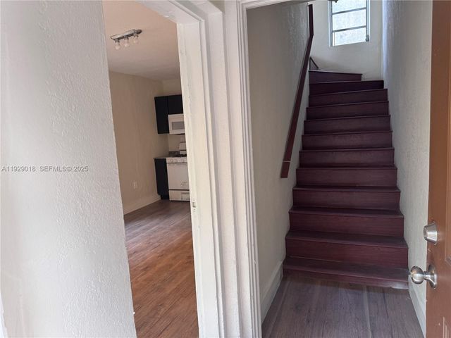 20 NW 17th Pl 18, Miami, FL 33125