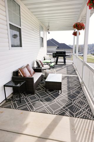 791 Tomahawk Court, Marshfield, MO 65706