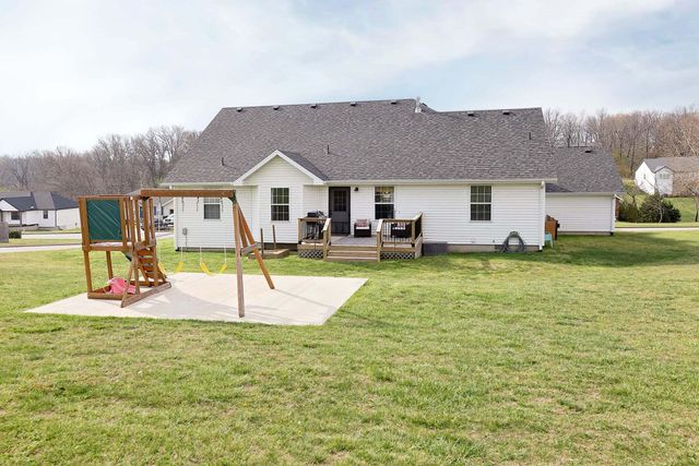 791 Tomahawk Court, Marshfield, MO 65706