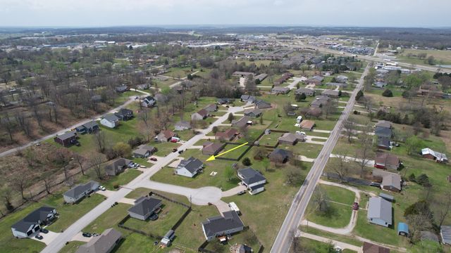 791 Tomahawk Court, Marshfield, MO 65706