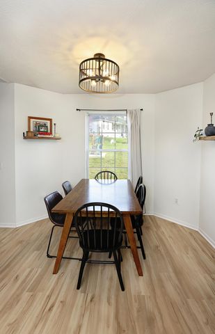 791 Tomahawk Court, Marshfield, MO 65706