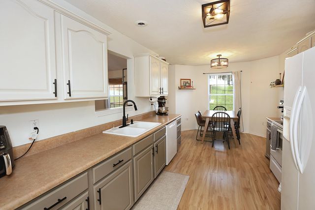 791 Tomahawk Court, Marshfield, MO 65706