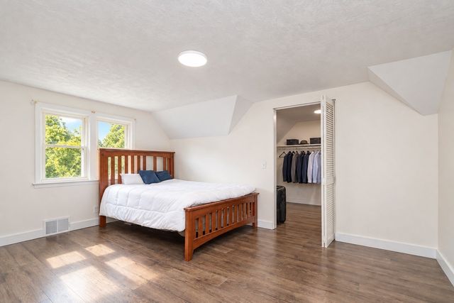 176 Meadow St, Westfield, MA 01085