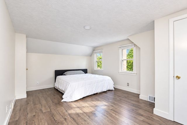 176 Meadow St, Westfield, MA 01085