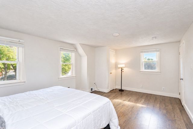 176 Meadow St, Westfield, MA 01085