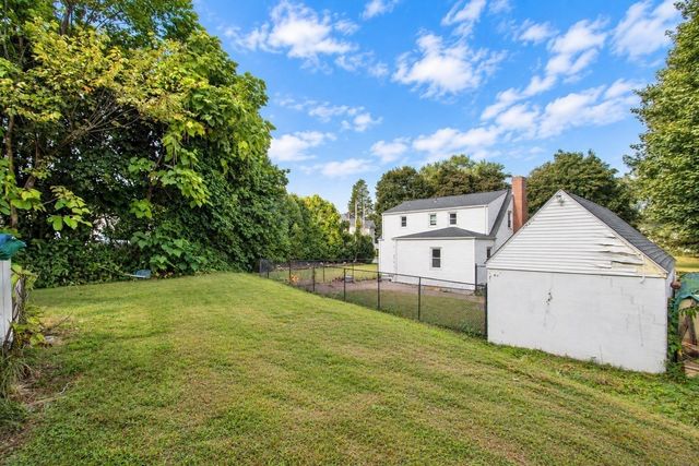 176 Meadow St, Westfield, MA 01085