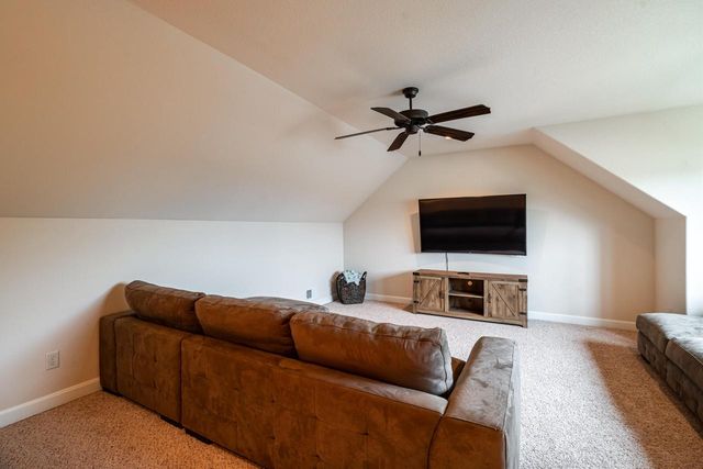 1032 Juniper LANE, Hartford, WI 53027