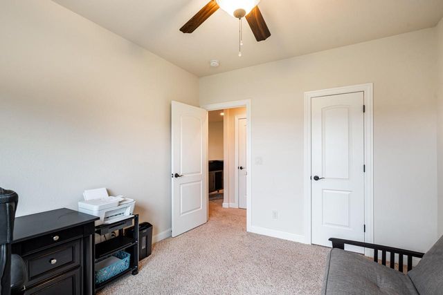 1032 Juniper LANE, Hartford, WI 53027