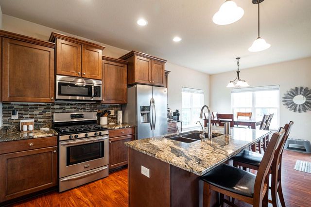 1032 Juniper LANE, Hartford, WI 53027