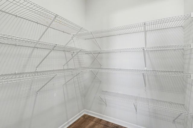 7354 Sunny Parks Dr, White House, TN 37188