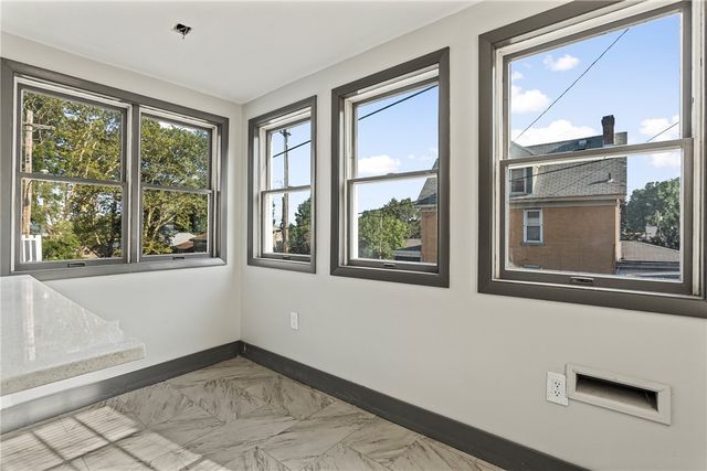 7818 Saint Lawrence Ave, Swissvale, PA 15218