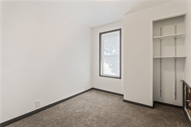 7818 Saint Lawrence Ave, Swissvale, PA 15218