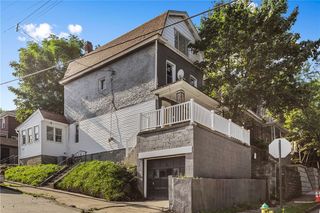 7818 Saint Lawrence Ave, Swissvale, PA 15218