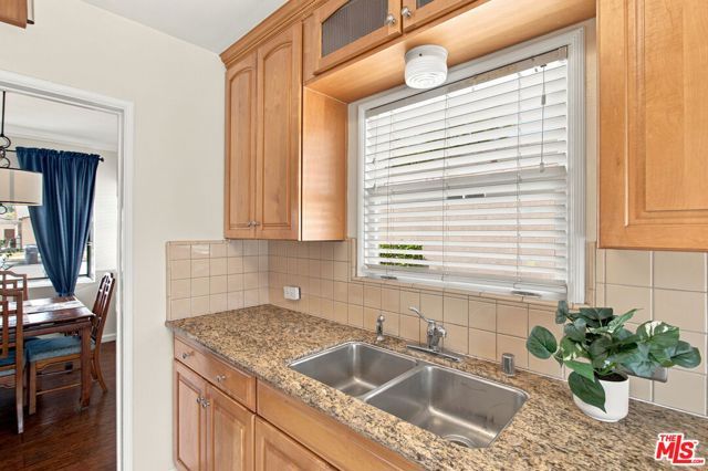 801 W Columbia Street, Long Beach, CA 90806