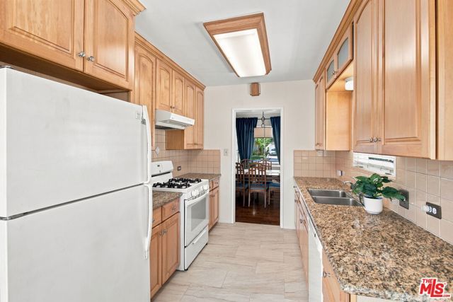 801 W Columbia Street, Long Beach, CA 90806