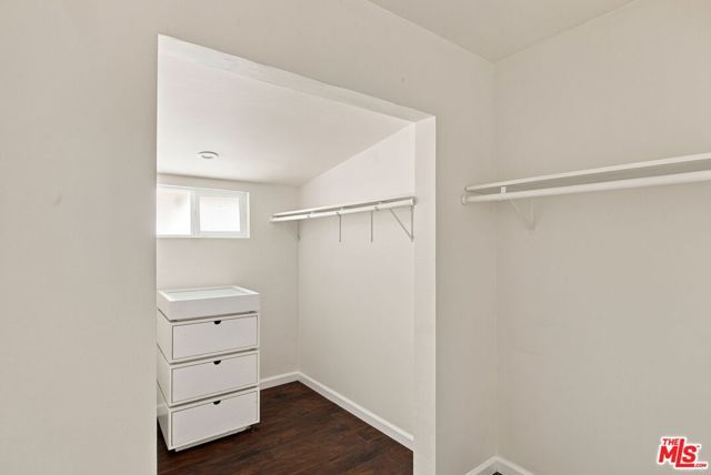 801 W Columbia Street, Long Beach, CA 90806
