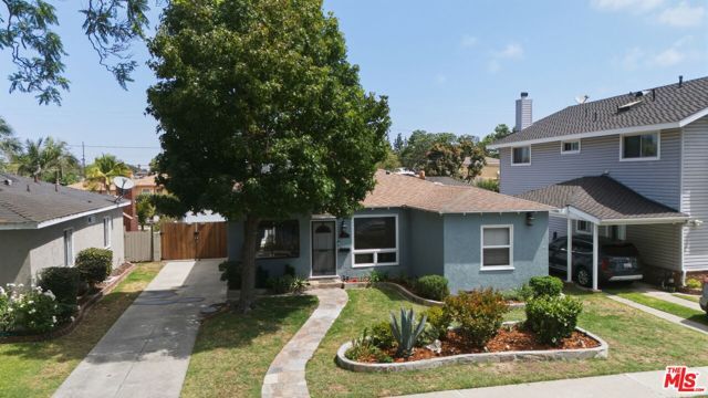 801 W Columbia Street, Long Beach, CA 90806