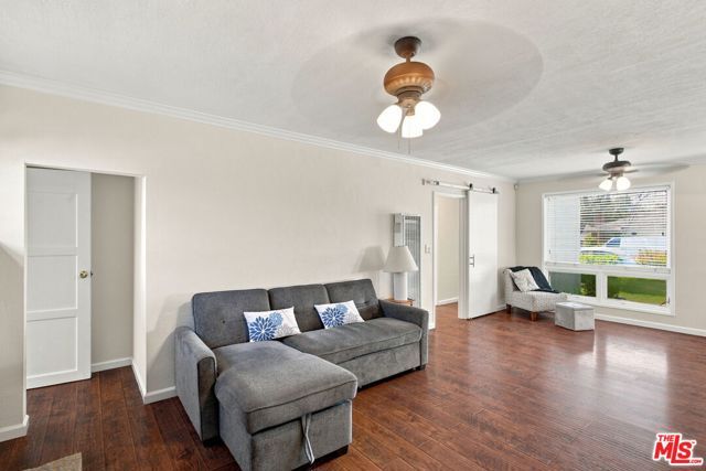 801 W Columbia Street, Long Beach, CA 90806