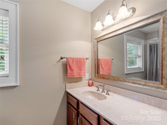 370 Appaloosa Trail, Burnsville, NC 28714