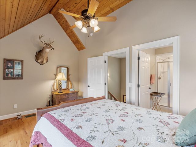 370 Appaloosa Trail, Burnsville, NC 28714