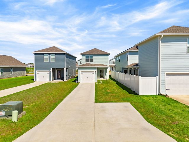 352 Arrowwood Boulevard, Freeport, FL 32439