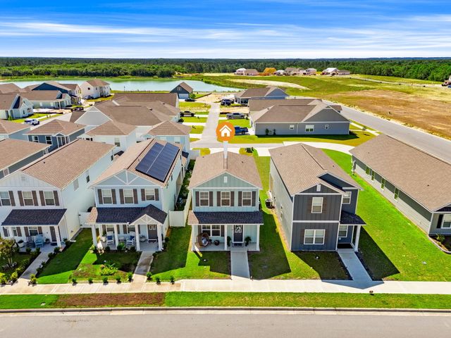 352 Arrowwood Boulevard, Freeport, FL 32439