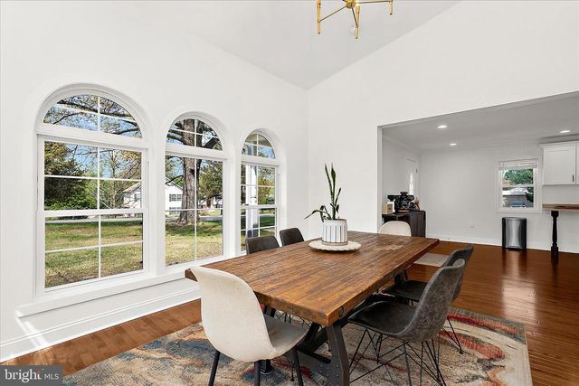 7604 POST RD, Hanover, MD 21076