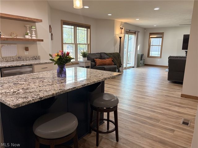 234 E Ohio Avenue, Dover, OH 44622