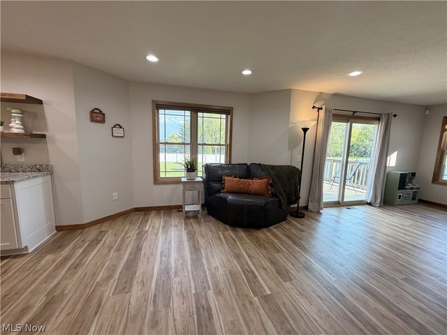 234 E Ohio Avenue, Dover, OH 44622