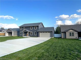 234 E Ohio Avenue, Dover, OH 44622
