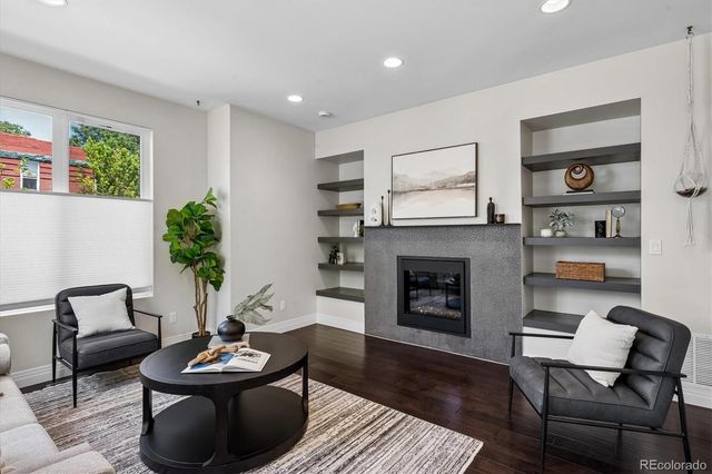 2480 N Clarkson Street, Denver, CO 80205