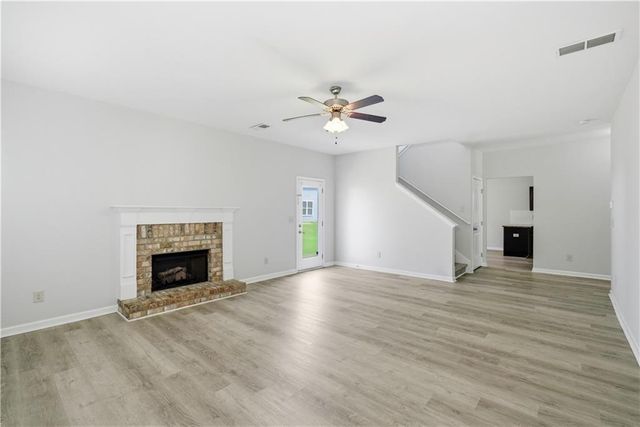 35 Crescent Lane, Dallas, GA 30157