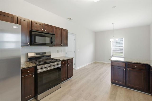 35 Crescent Lane, Dallas, GA 30157