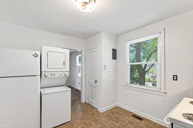 2316 Bedford Avenue, Raleigh, NC 27607