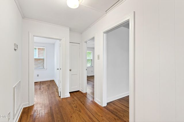 2316 Bedford Avenue, Raleigh, NC 27607