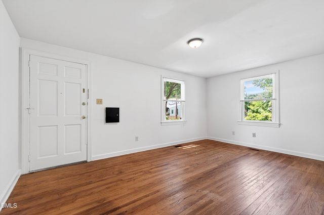 2316 Bedford Avenue, Raleigh, NC 27607