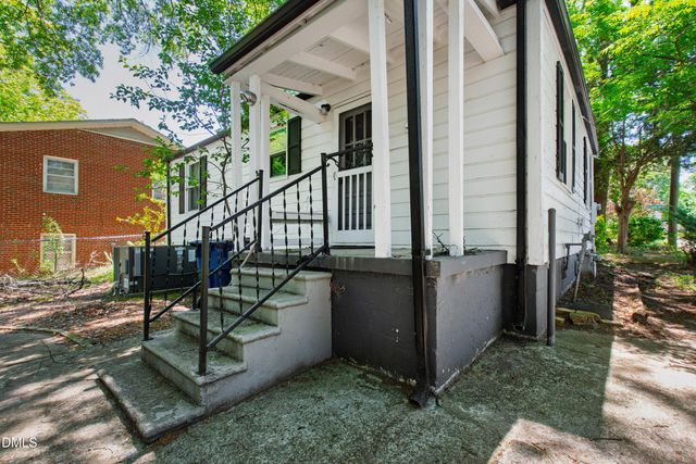 2316 Bedford Avenue, Raleigh, NC 27607