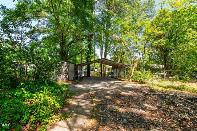 2316 Bedford Avenue, Raleigh, NC 27607