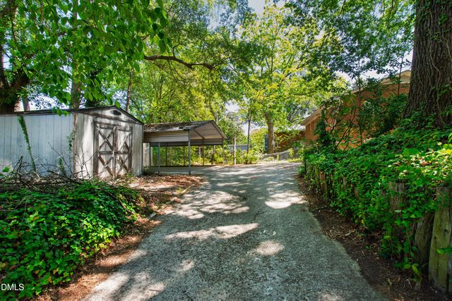 2316 Bedford Avenue, Raleigh, NC 27607