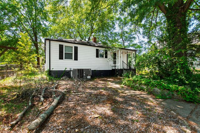 2316 Bedford Avenue, Raleigh, NC 27607
