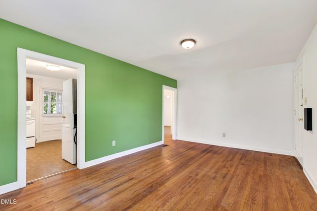 2316 Bedford Avenue, Raleigh, NC 27607
