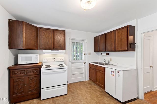 2316 Bedford Avenue, Raleigh, NC 27607